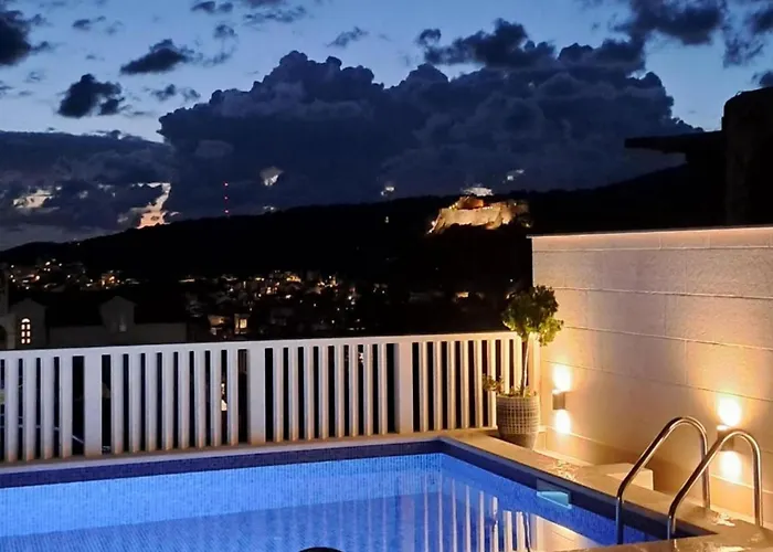 Trogrli - With Balcony And Sea View هفار