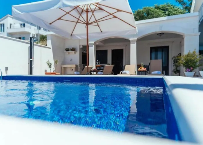 شقة Trogrli - With Balcony And Sea View *